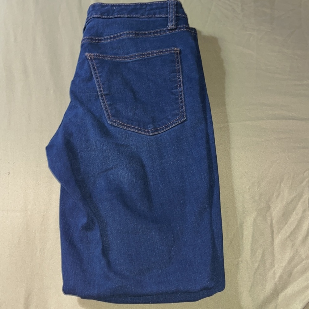 Universal thread - Picture 6 of 6